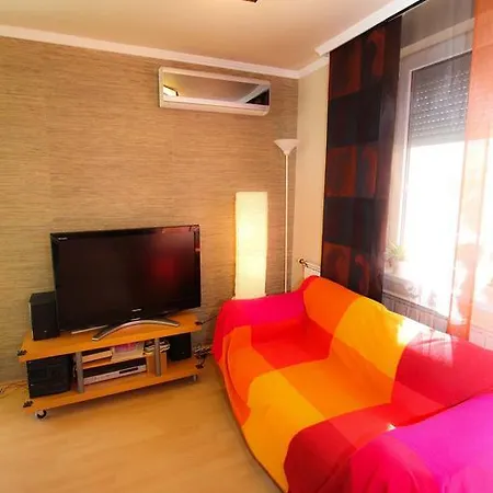 Daire Maria Apartman Siofok